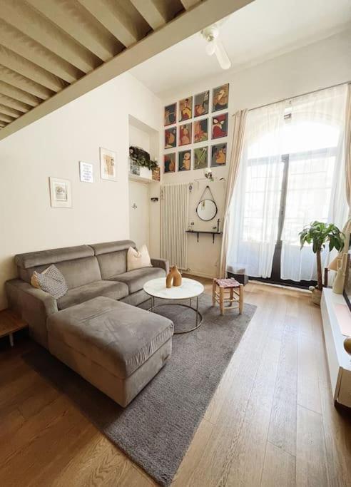 Accogliente Loft A 8 Min Dal Duomo Apartment Milan Exterior photo